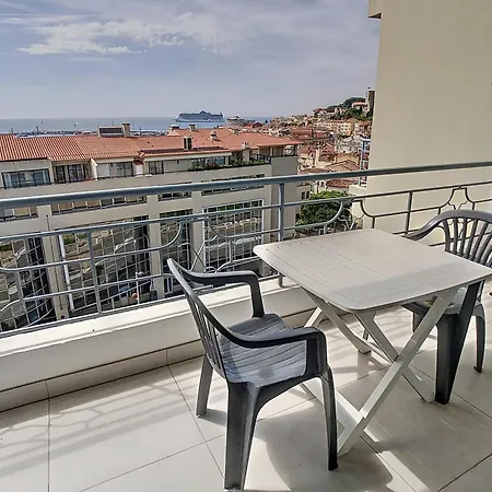 Lovely, Modern Studio With Sea View 117 Κάννες